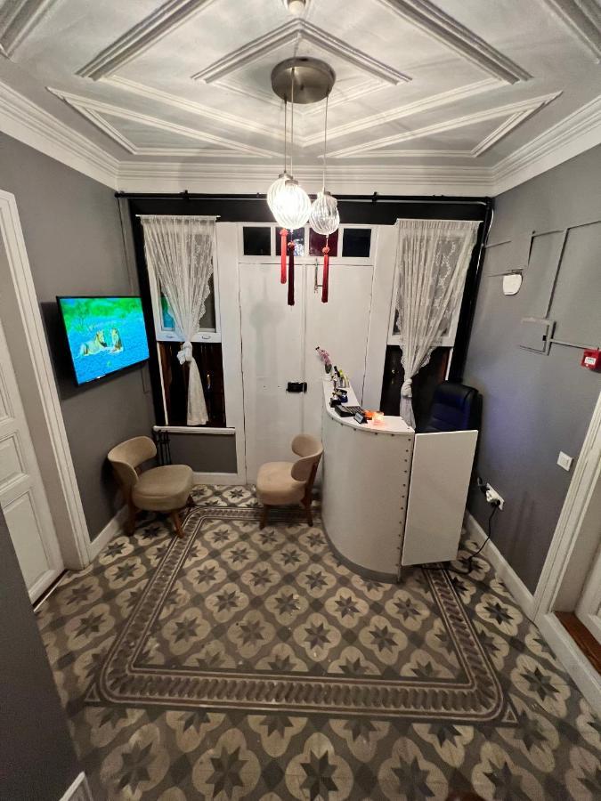 Klein Cihangir Pera Suites Provincia di Provincia di Istanbul Esterno foto